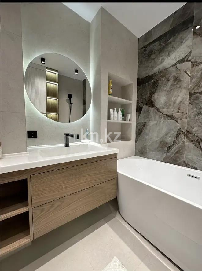 Продажа 4-комнатной квартиры, 135 м² в Алматы - фото 4