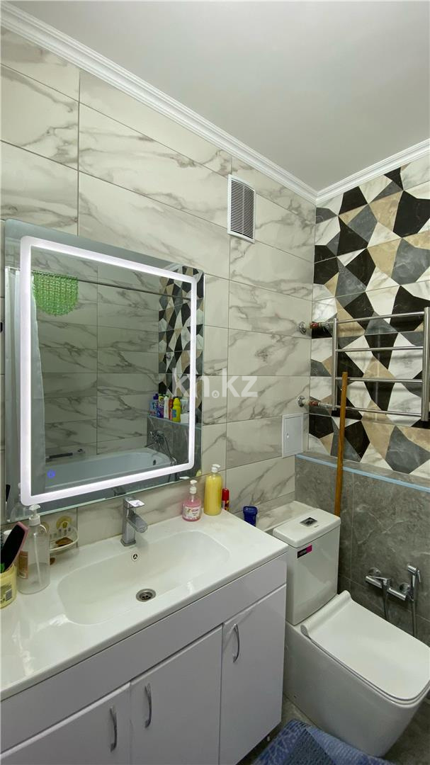 Продажа 2-комнатной квартиры, 60 м², ул. Баглановой в Астане - фото 10