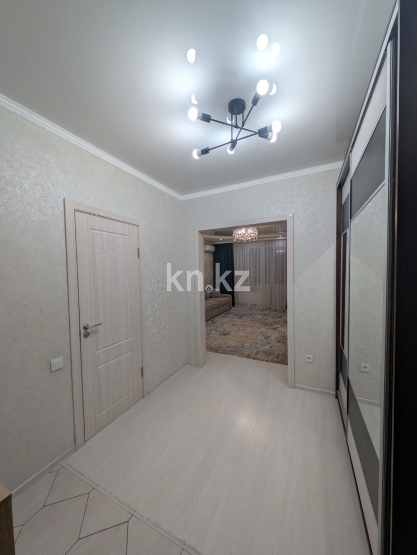 Продажа 2-комнатной квартиры, 60.7 м² в Уральске - фото 17