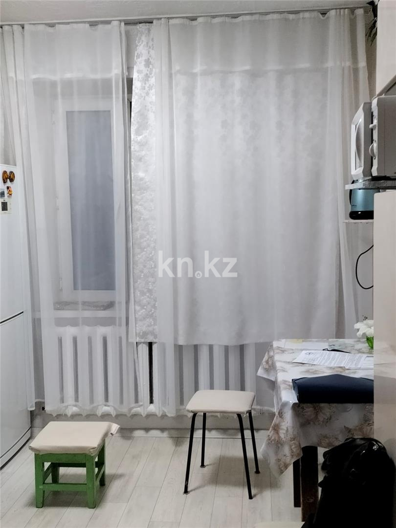 Продажа 3-комнатной квартиры, 65 м², пр. Республики в Караганде - фото 2