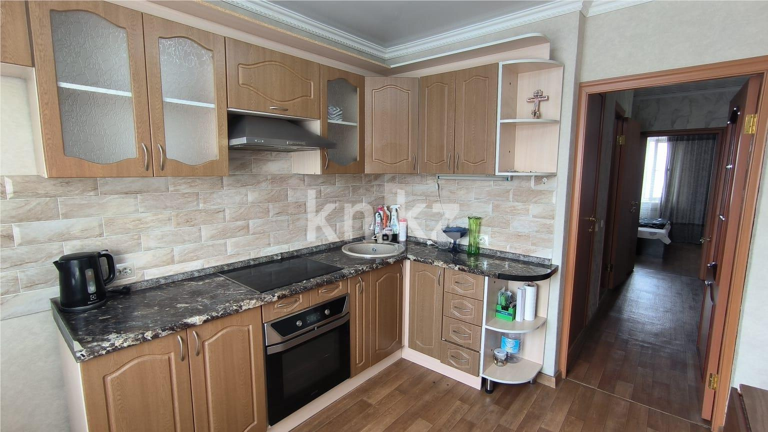 Продажа 3-комнатной квартиры, 64 м² - Недвижимость в Караганде фото 1 из 17