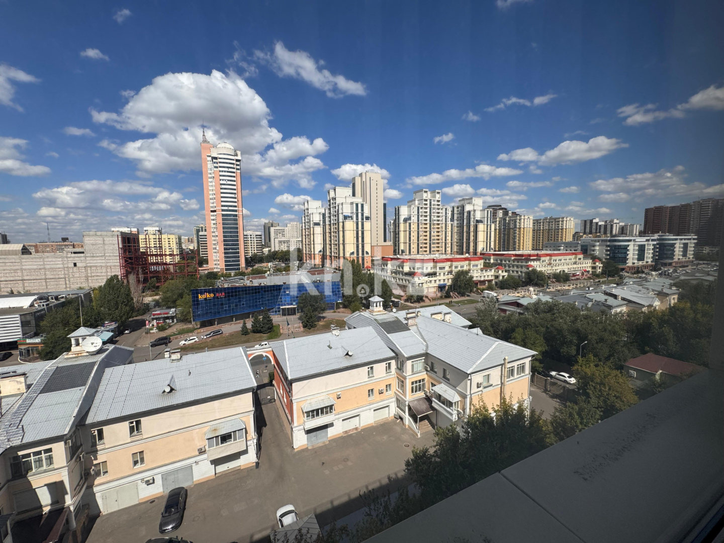 Продажа 6-комнатной квартиры, 383 м², Иманбаева, дом  12/1 - Продажа  пятикомнатных квартир в новостройках Астаны фото 34 из 40