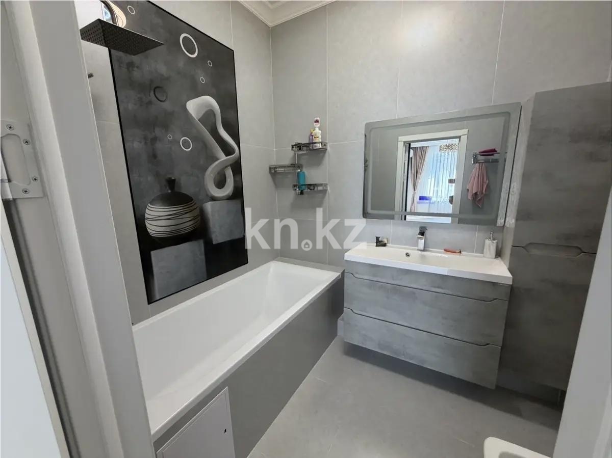 Продажа 4-комнатной квартиры, 135 м² в Алматы - фото 4