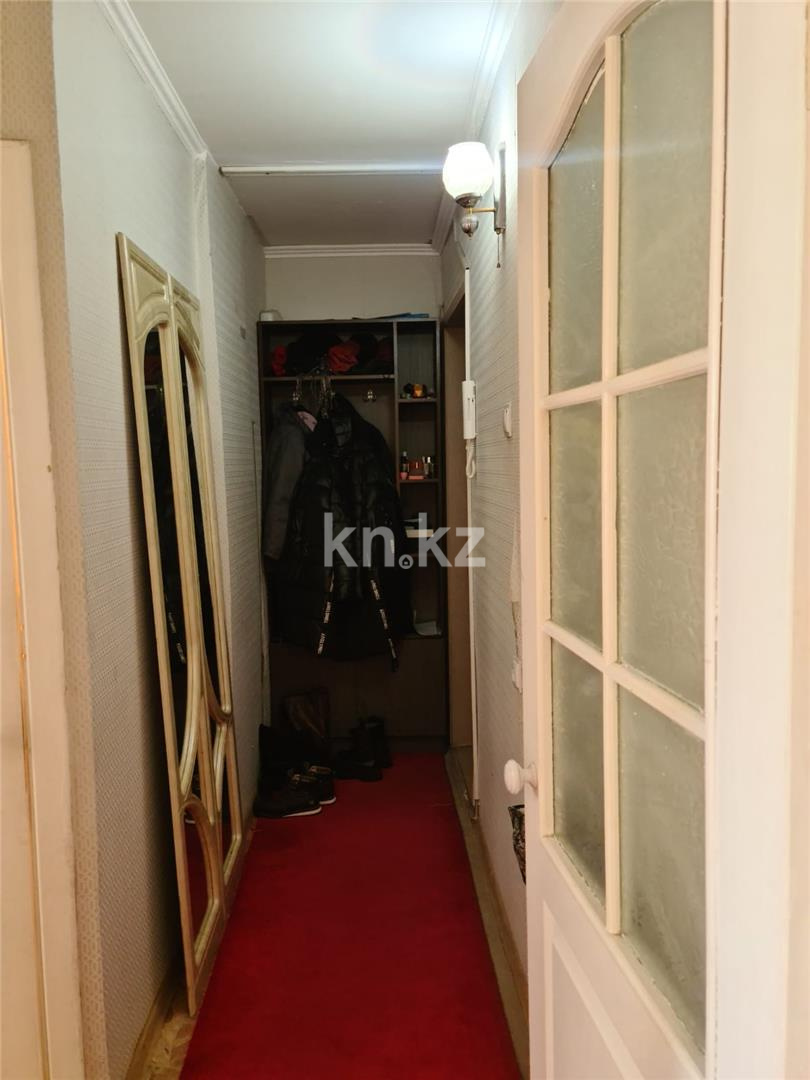 Продажа 3-комнатной квартиры, 49 м², пр. Республики - Продажа  трехкомнатных квартир в Караганде с фото фото 9 из 13