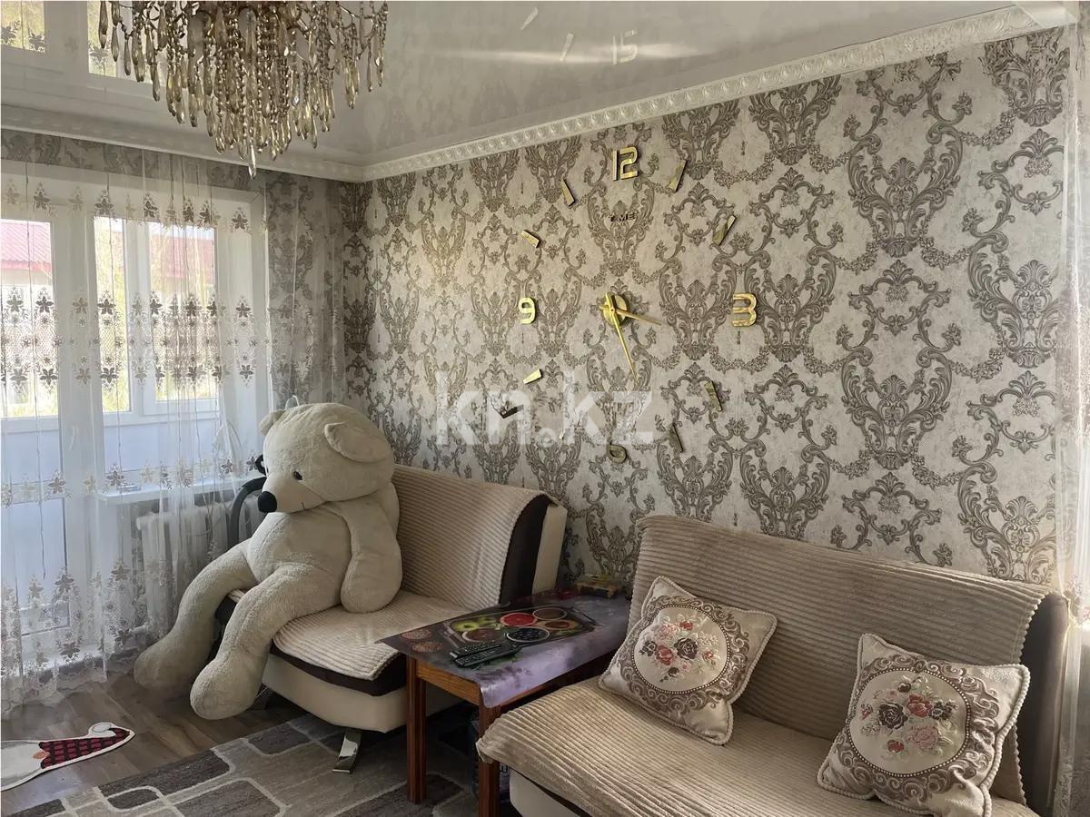 Продажа 2-комнатной квартиры, 43 м², ул. Ержанова, дом  61 - Продажа квартир в Караганде без посредников с фото фото 1 из 6