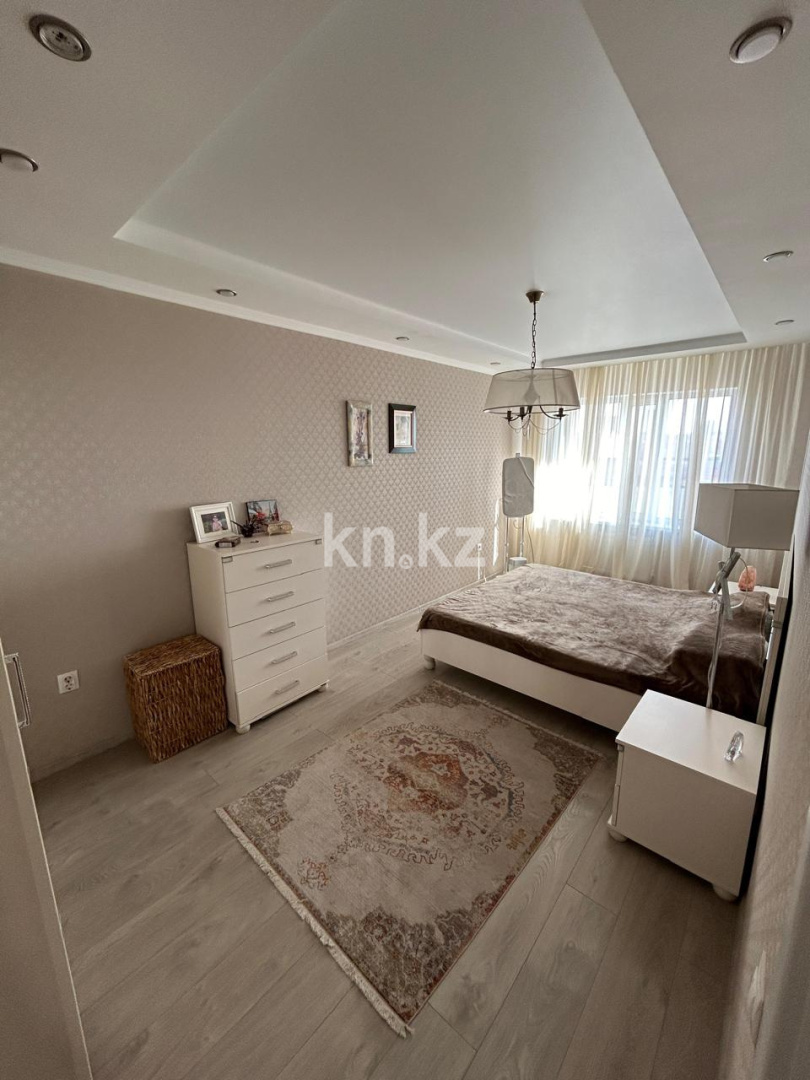 Продажа 2-комнатной квартиры, 69 м², пр. Республики - Продажа  двухкомнатных квартир в Караганде фото 7 из 14