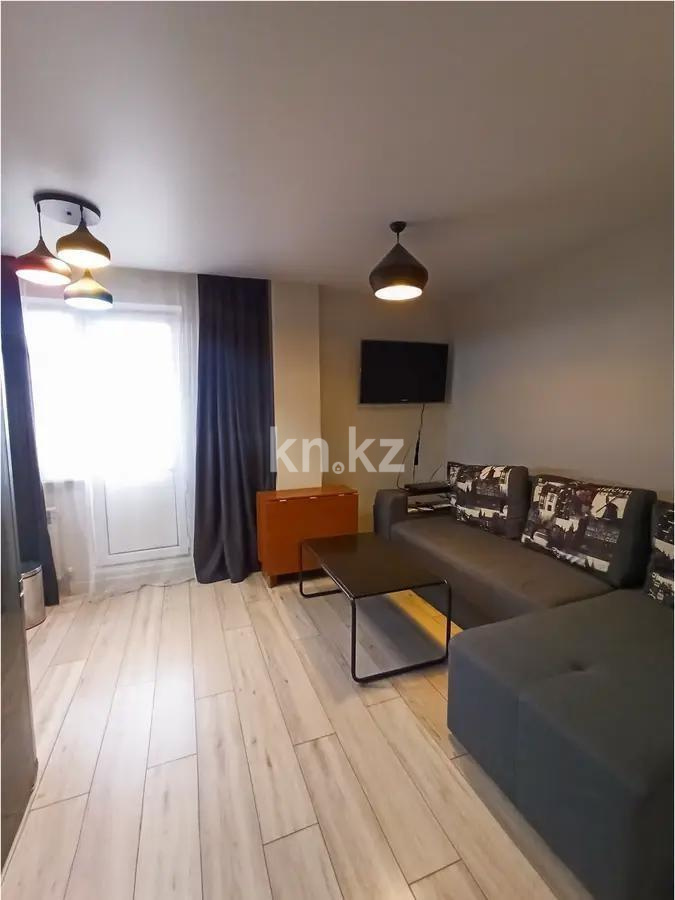 Продажа 2-комнатной квартиры, 42 м², ул. Баглановой, дом  3 - Продажа квартир в Казахстане фото 1 из 5