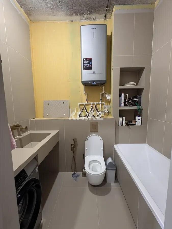 Продажа 3-комнатной квартиры, 65 м² в Караганде - фото 3