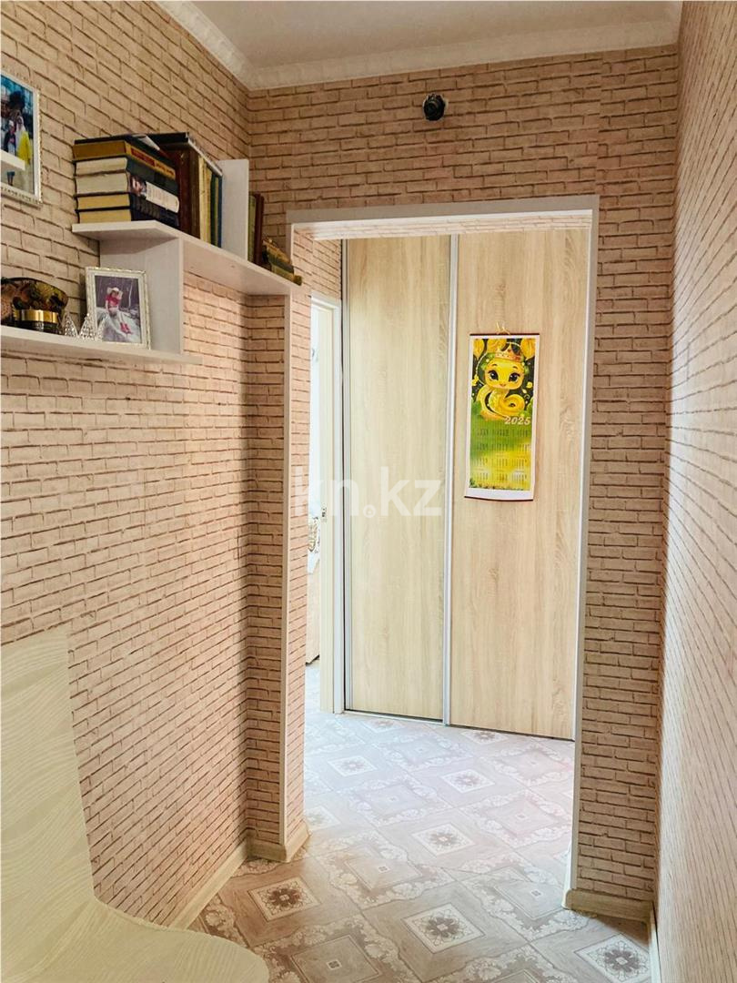 Продажа 3-комнатной квартиры, 67 м², мкр-н Голубые Пруды - Продажа квартир в Караганде фото 13 из 22