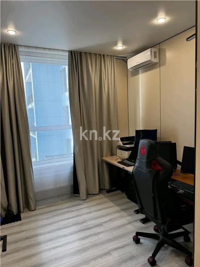Продажа 4-комнатной квартиры, 72 м² в Алматы - фото 2