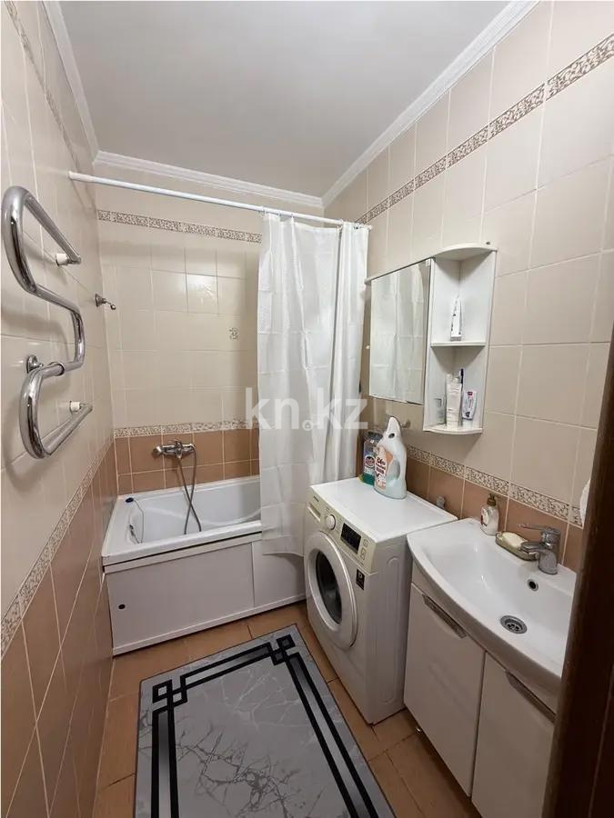 Продажа 2-комнатной квартиры, 60 м², ул. Сауран, дом  3/1 в Астане - фото 4