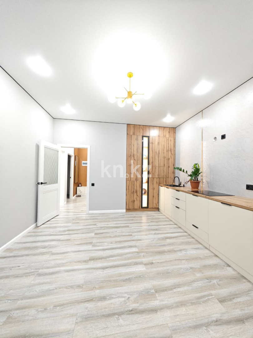 Продажа 2-комнатной квартиры, 61 м², ул. Университетская, дом  18 - Продажа  двухкомнатных квартир в Караганде фото 7 из 19