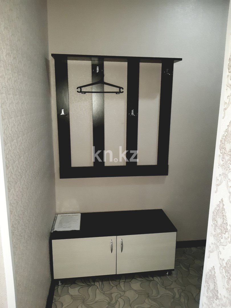 Аренда 1-комнатной квартиры посуточно, 32 м², ул. Пичугина, дом  249 - Аренда квартир посуточно в Караганде с фото фото 2 из 4