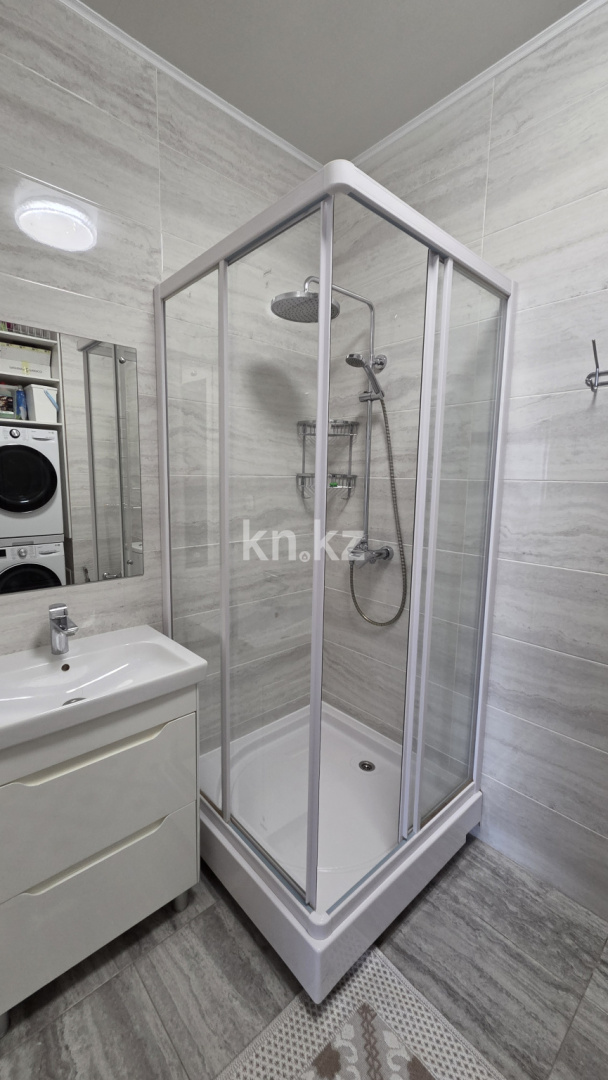 Продажа 4-комнатной квартиры, 133 м² - Продажа жилой и коммерческой недвижимости в Алматы фото 3 из 6