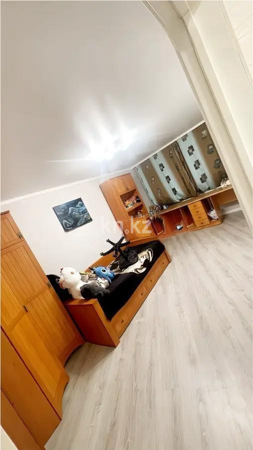 Продажа 5-комнатной квартиры, 189 м², пр. Н. Абдирова, дом  51 - Продажа  пятикомнатных квартир в Караганде без посредников с фото фото 2 из 6