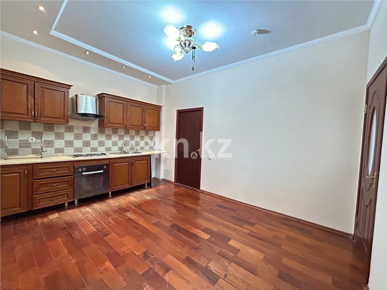 Продажа 3-комнатной квартиры, 100 м², ул. Габдуллина в Астане - фото 12