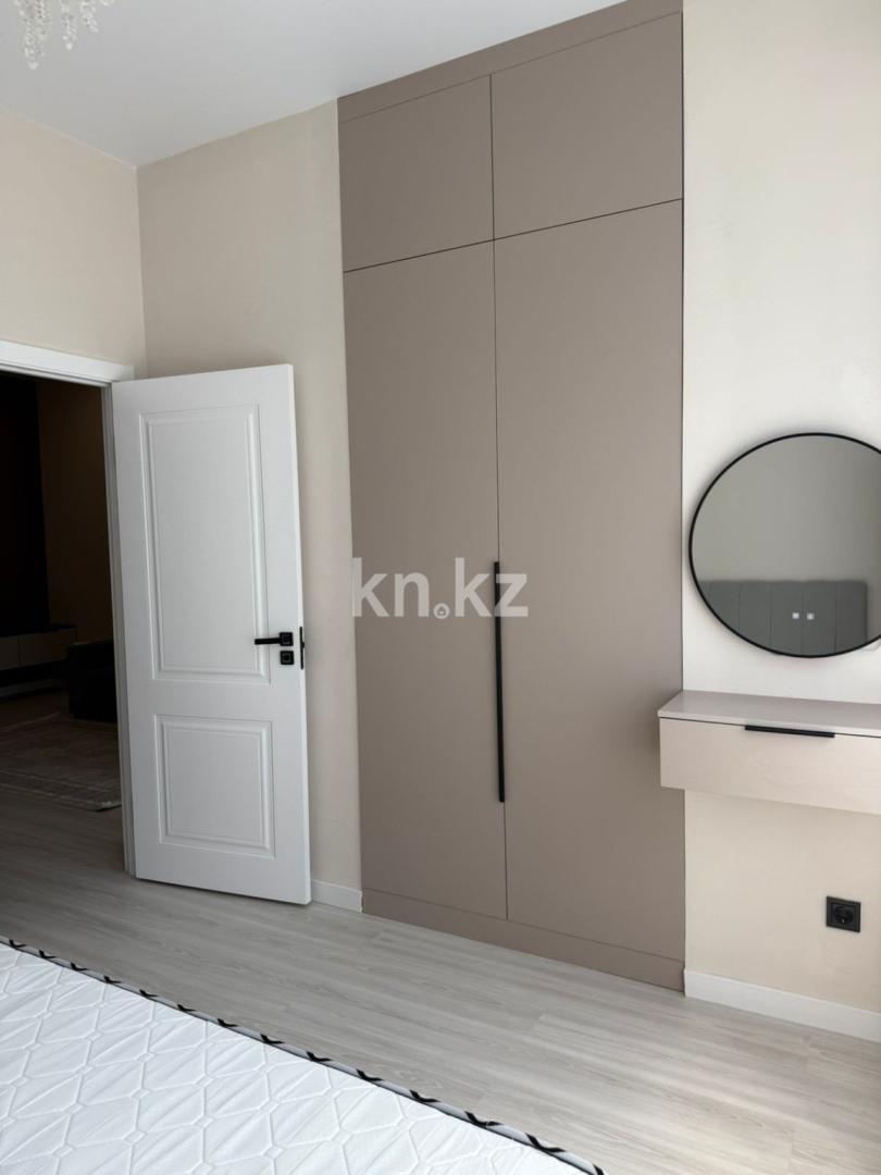 Продажа 3-комнатной квартиры, 42 м², Тургут Озала, дом  237 - Продажа  трехкомнатных квартир в новостройках Алматы фото 1 из 17