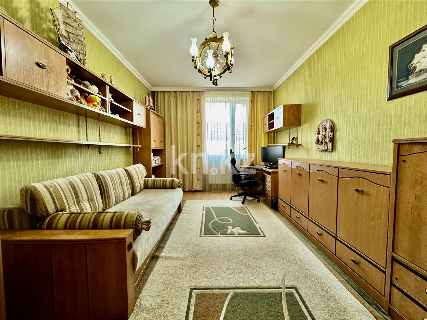 Продажа 3-комнатной квартиры, 132 м², ул. Абая, дом  5 - Продажа квартир в Караганде фото 21 из 38