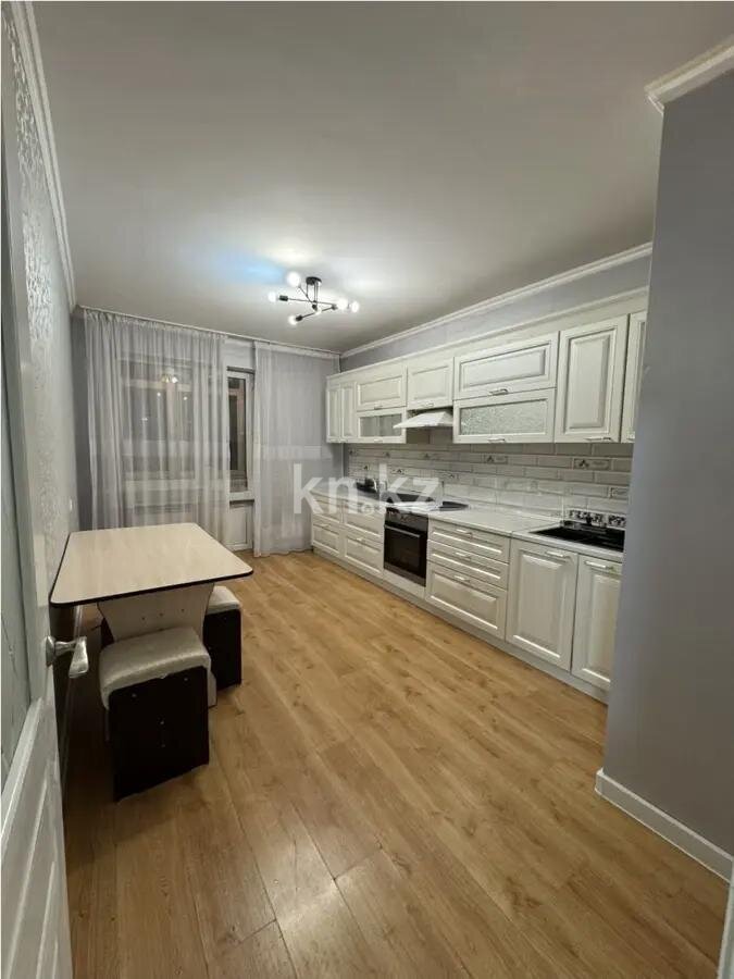 Продажа 3-комнатной квартиры, 77.4 м² в Астане - фото 4