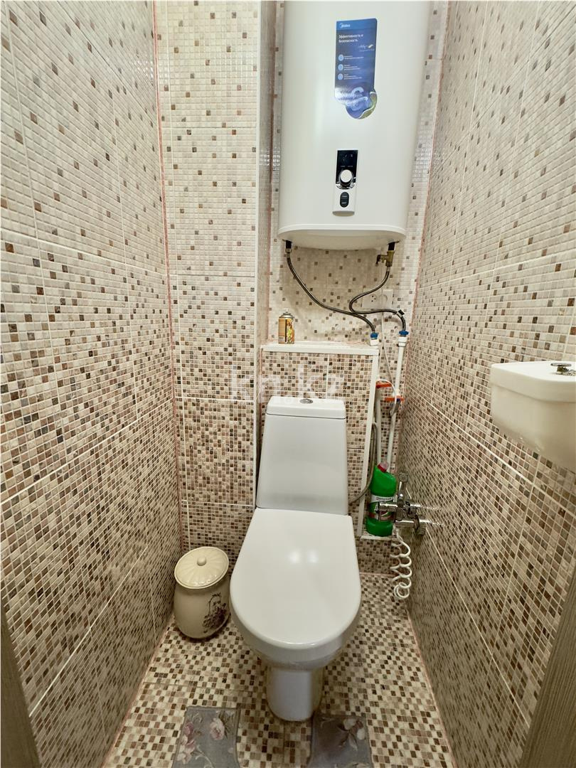 Продажа 2-комнатной квартиры, 49 м², мкр-н Восток-3, дом  16 - Продажа квартир в Караганде фото 14 из 19