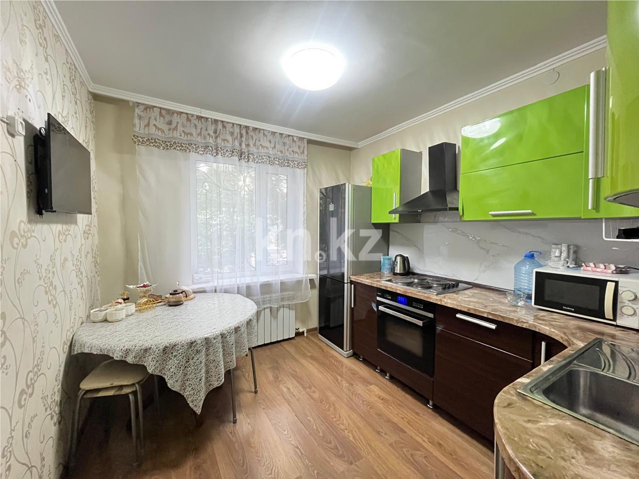 Продажа 4-комнатной квартиры, 83 м², мкр-н Степной-2, дом  2 - Продажа  четырехкомнатных квартир в Караганде фото 11 из 19