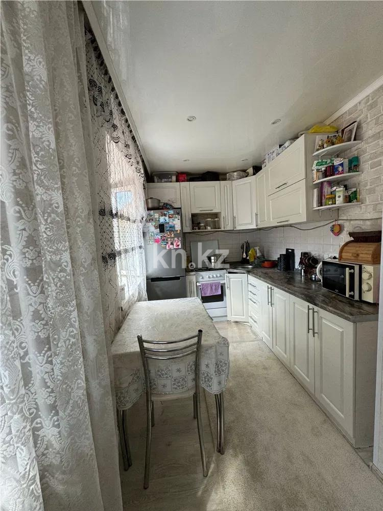 Продажа 3-комнатной квартиры, 52 м², пр. Абая, дом  70 - Продажа квартир в Шахтинске фото 3 из 3