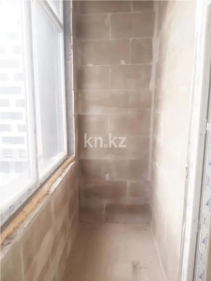 Продажа 1-комнатной квартиры, 36 м², ул. Е-429, дом  14 в Астане - фото 4