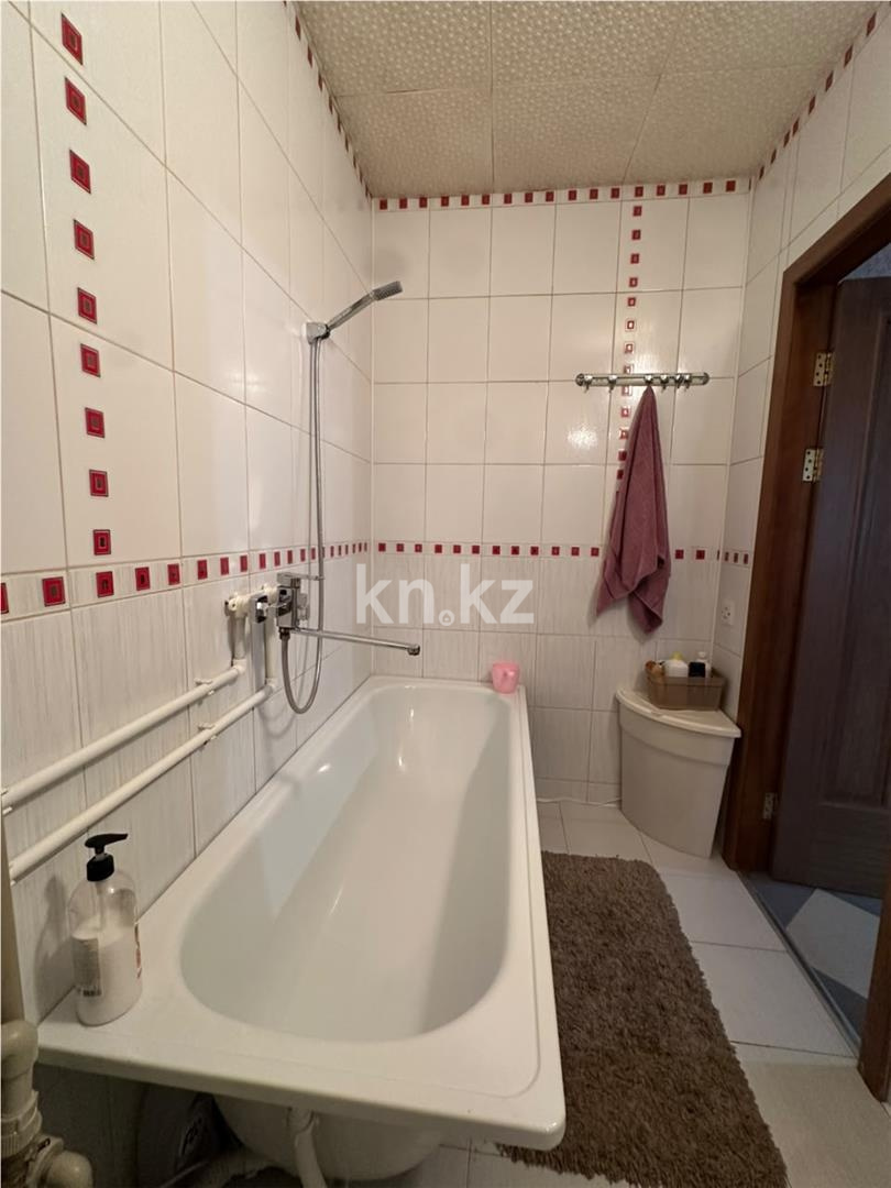 Продажа 2-комнатной квартиры, 55 м² - Недвижимость в Темиртау - страница 11 фото 8 из 14