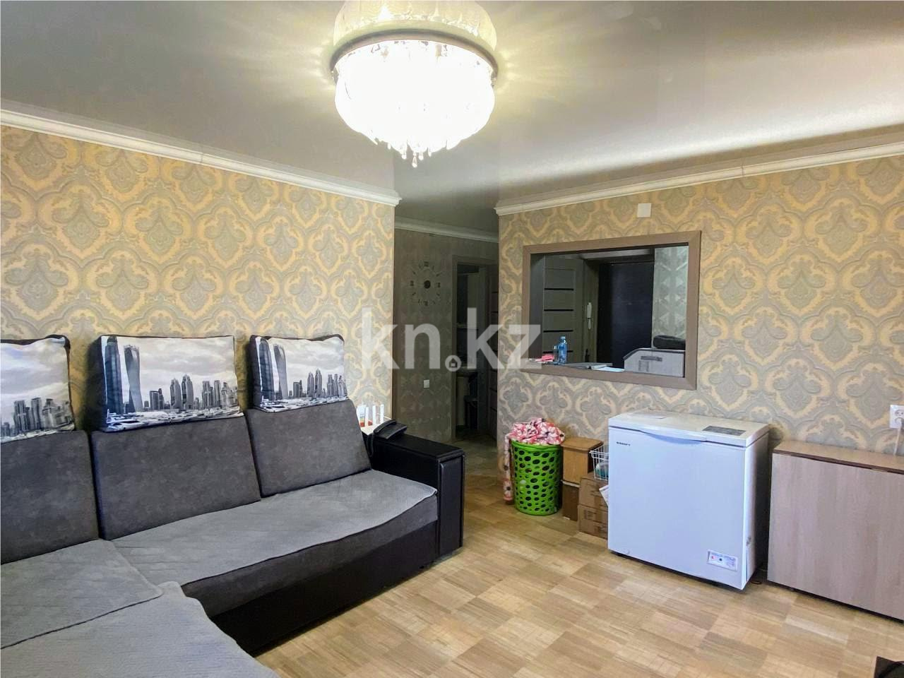 Продажа 3-комнатной квартиры, 56 м², мкр-н Восток-2 - Продажа квартир в Караганде фото 1 из 13
