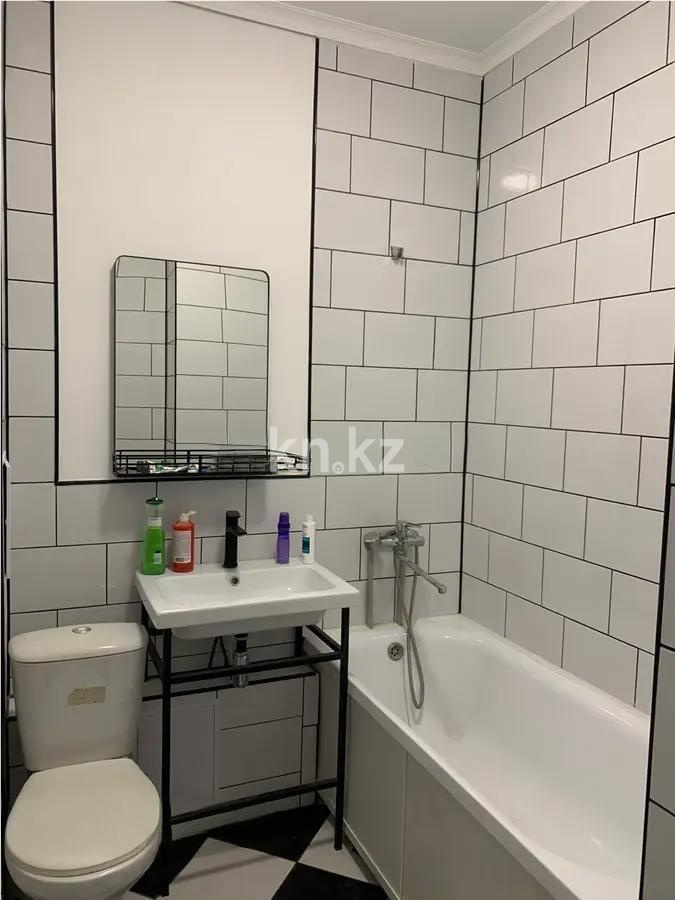 Продажа 1-комнатной квартиры, 40 м², ул. Тургута Озала, дом  71 в Алматы - фото 3