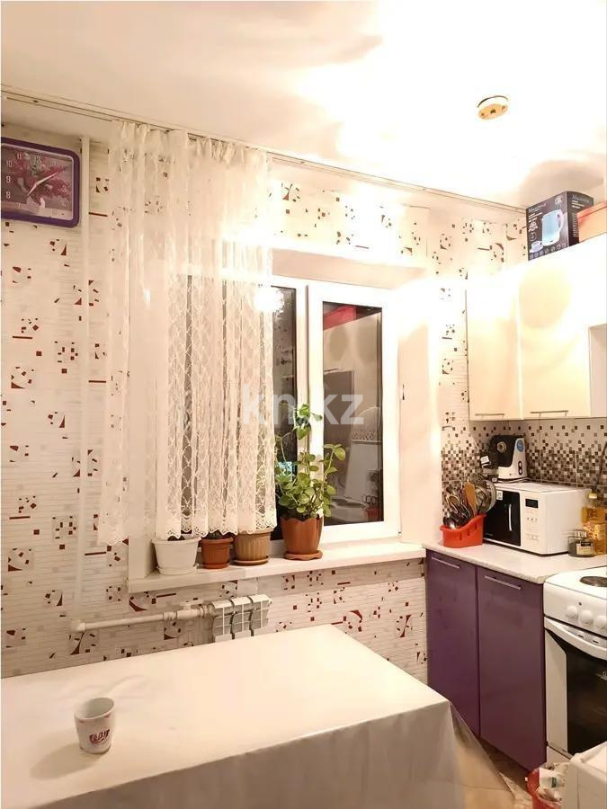 Продажа 2-комнатной квартиры, 46 м², мкр-н 13, дом  8 в Караганде - фото 3