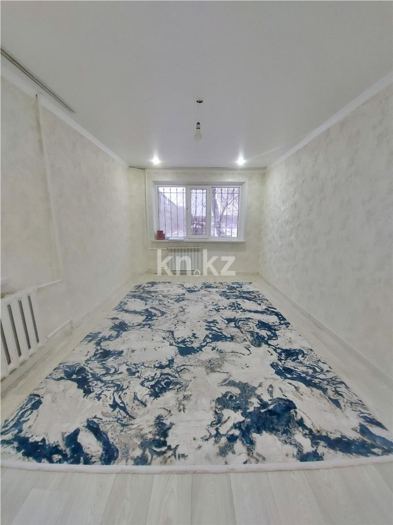 Продажа 2-комнатной квартиры, 54 м², 15 мкр., дом  37 в Караганде