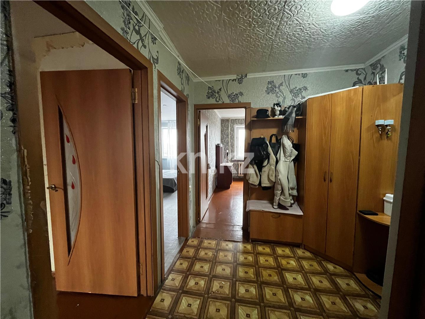 Продажа 3-комнатной квартиры, 62 м², 13-й мкр. - Продажа  трехкомнатных квартир в Караганде с фото фото 14 из 16