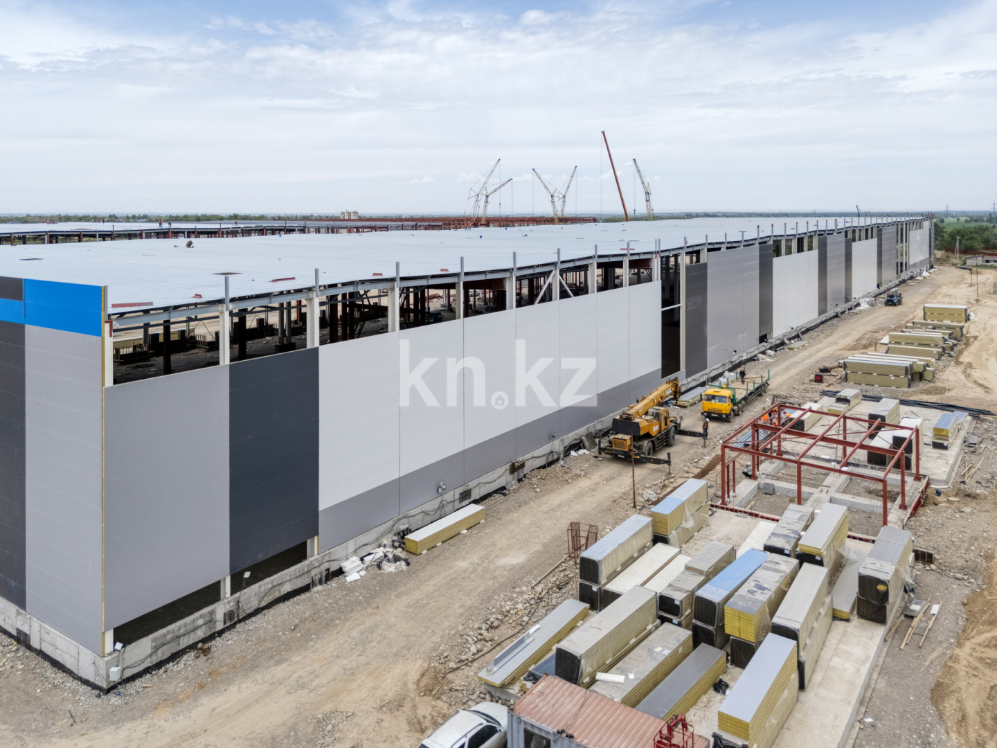 Аренда , 5000 м², Енбекши п. - Продажа квартир в Алматы фото 1 из 10