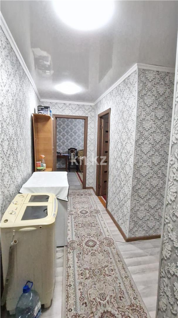 Продажа 3-комнатной квартиры, 57 м², мкр-н 22 в Караганде - фото 13