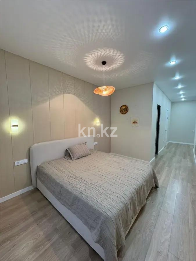 Продажа 4-комнатной квартиры, 105 м², пр. Туран, дом  54 в Астане - фото 4