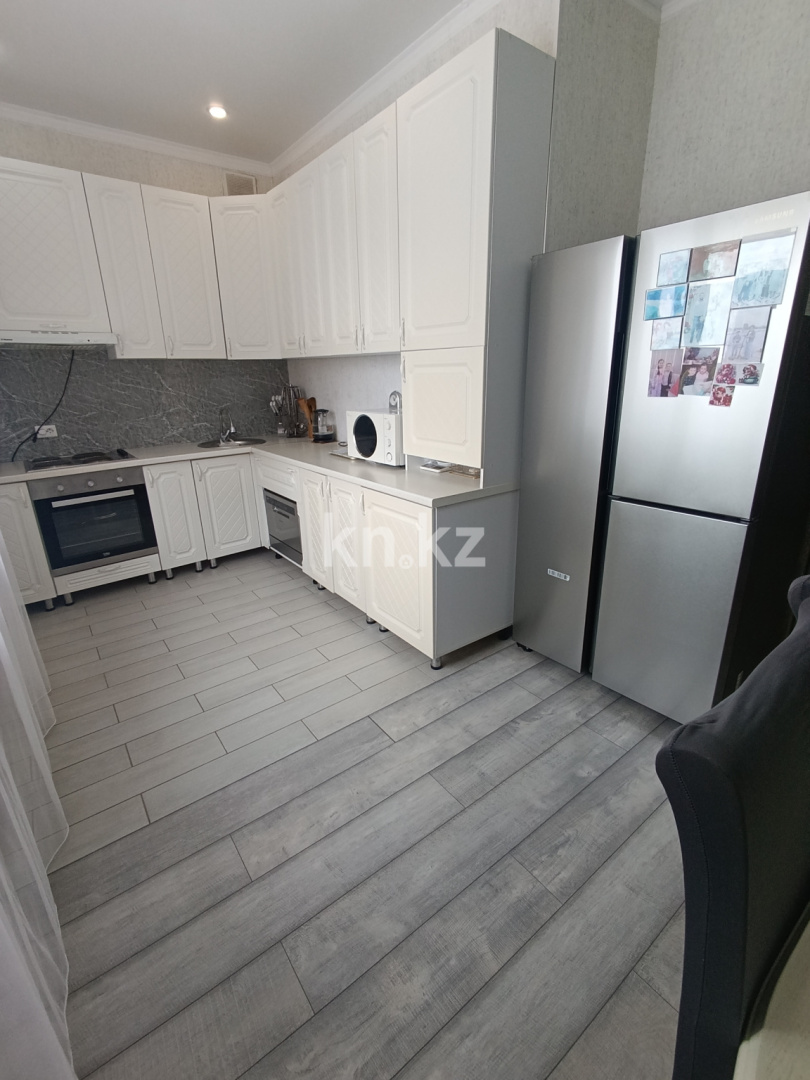 Продажа 4-комнатной квартиры, 112.2 м² в Караганде