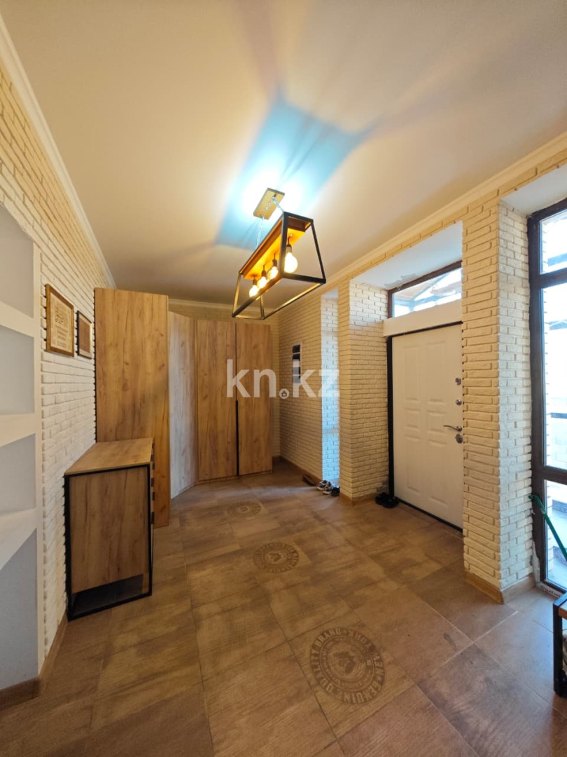 Продажа 7-комнатного дома, 450 м² в Караганде - фото 32