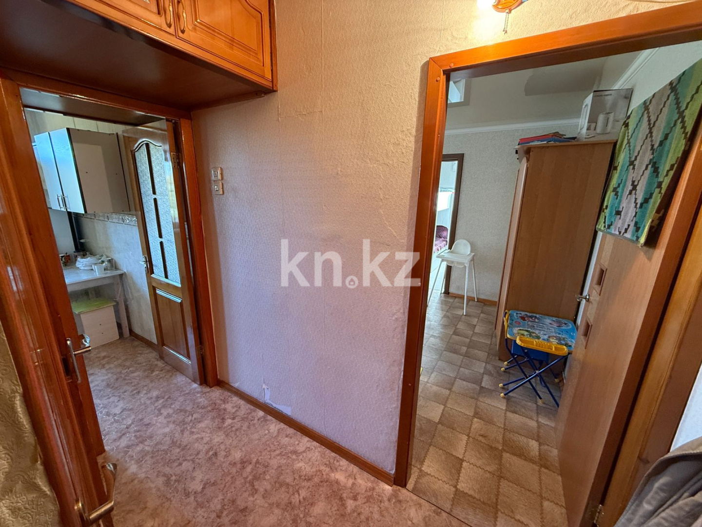 Продажа 3-комнатной квартиры, 48.2 м², пр. Республики, дом  28 - Продажа квартир в Караганде фото 9 из 11