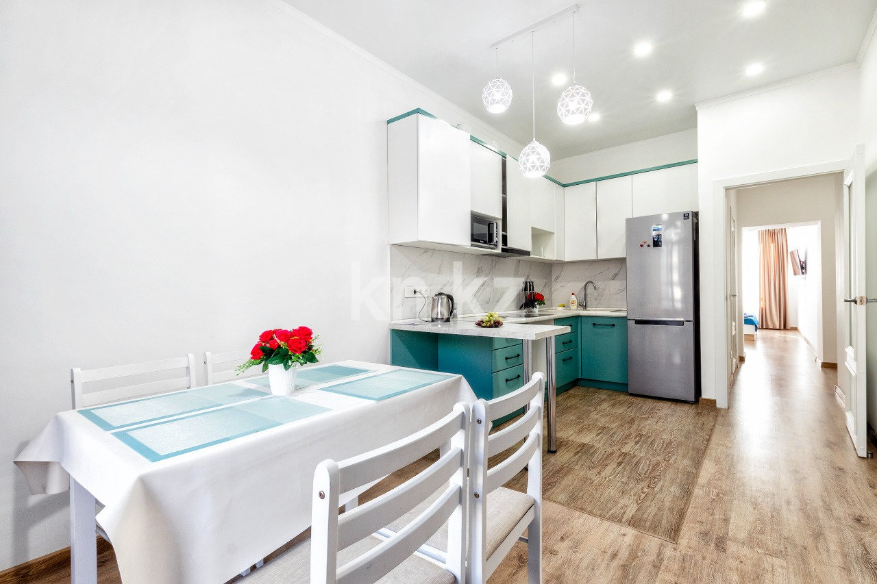 Аренда 1-комнатной квартиры посуточно, 46 м², ул. Анет баба, дом  3 - ул. Сыганак - Аренда квартир посуточно в Астане с фото фото 3 из 10