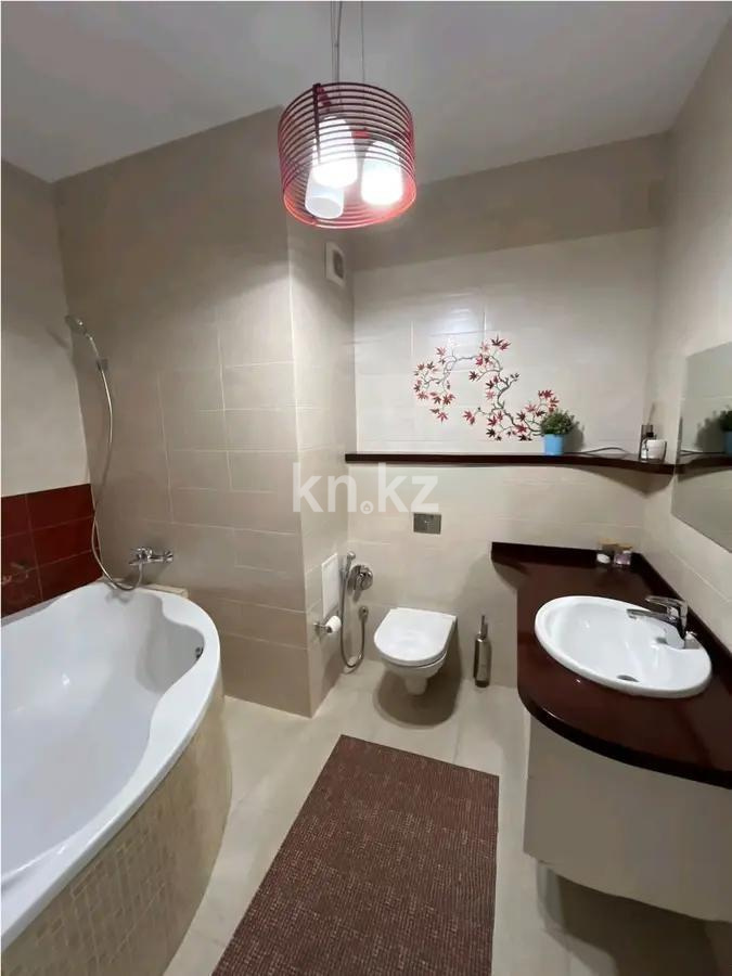 Продажа 5-комнатной квартиры, 162 м² - Недвижимость в Алматы фото 7 из 9