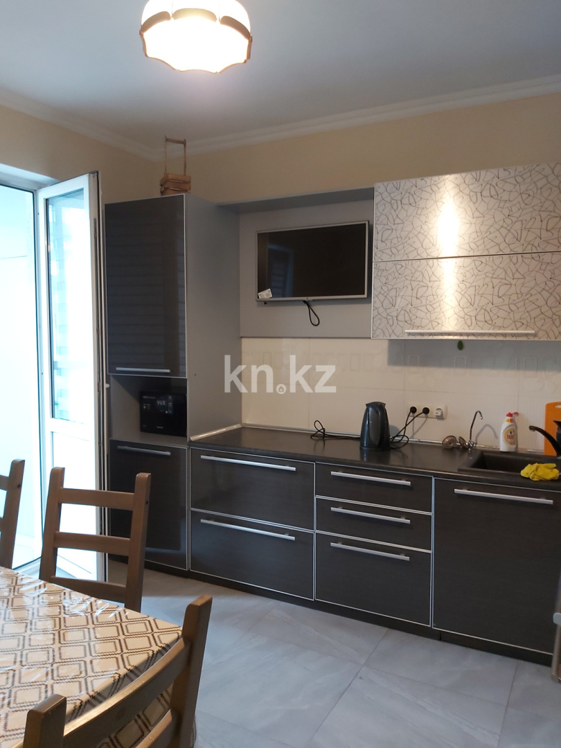 Аренда 2-комнатной квартиры, 80 м² - Аренда квартир помесячно в Алматы фото 5 из 14