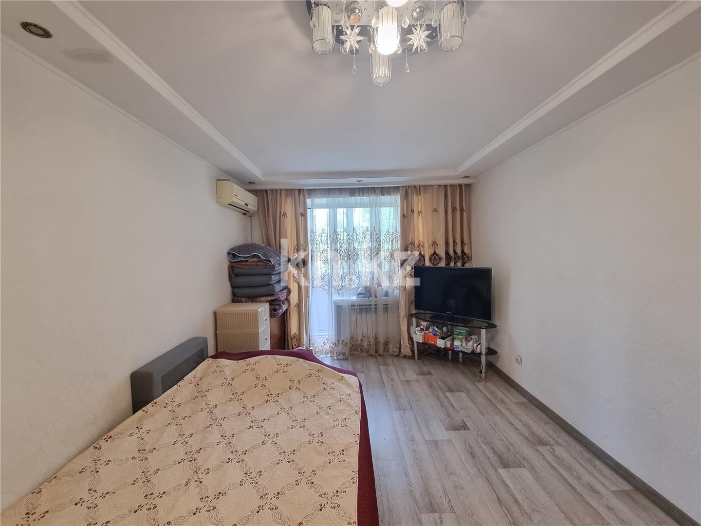 Продажа 3-комнатной квартиры, 60 м², ул. Крылова - Продажа квартир в Караганде фото 1 из 16