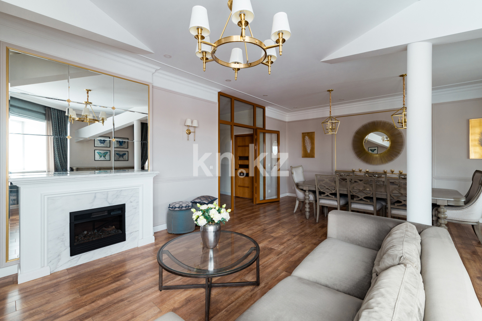 Продажа 4-комнатной квартиры, 188 м² - Продажа четырехкомнатных квартир в Караганде фото 2 из 14