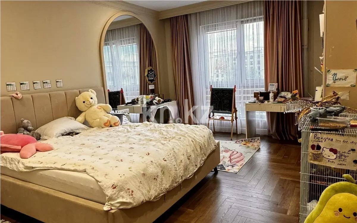 Продажа 5-комнатной квартиры, 202 м², мкр-н Мирас, дом  157 - Продажа  пятикомнатных квартир в Алматы фото 2 из 8