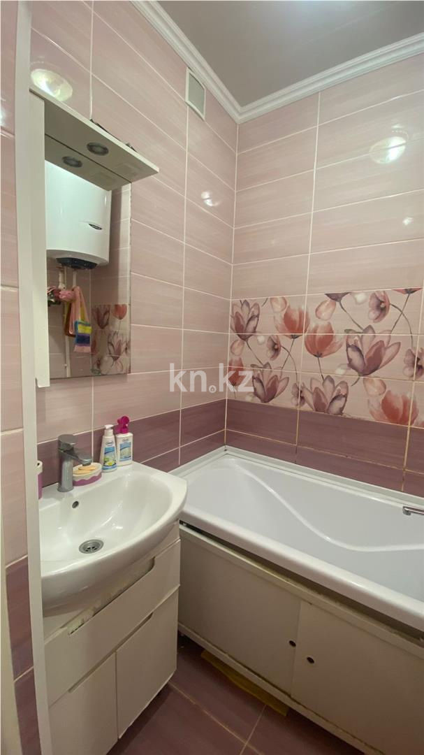 Продажа 2-комнатной квартиры, 56 м², ул. Сарыарка - Продажа квартир в Караганде фото 7 из 12