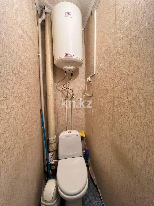 Продажа 4-комнатной квартиры, 61 м², мкр-н 17, дом  39 в Караганде - фото 16