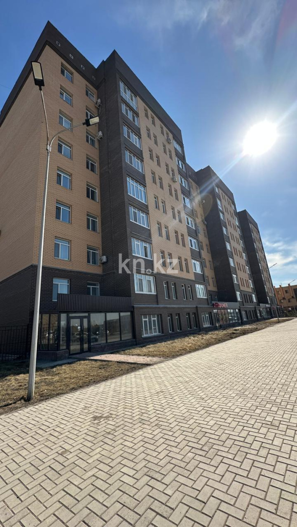 Продажа 2-комнатной квартиры, 68 м² - Продажа двухкомнатных квартир на Юго-Востоке Караганды - страница 6 фото 1 из 19