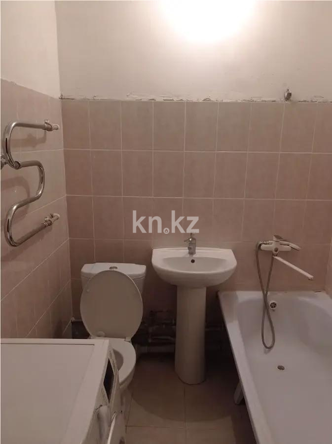 Продажа 1-комнатной квартиры, 35 м², пр. Кошкарбаева, дом  39 - Продажа  однокомнатных квартир в Астане без посредников с фото фото 4 из 4