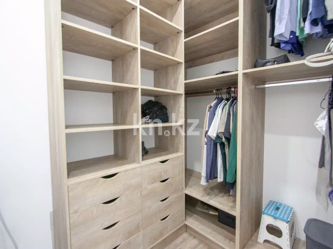 Продажа 4-комнатной квартиры, 131.9 м² в Алматы - фото 16